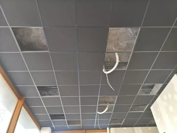 plafond suspendu neuf